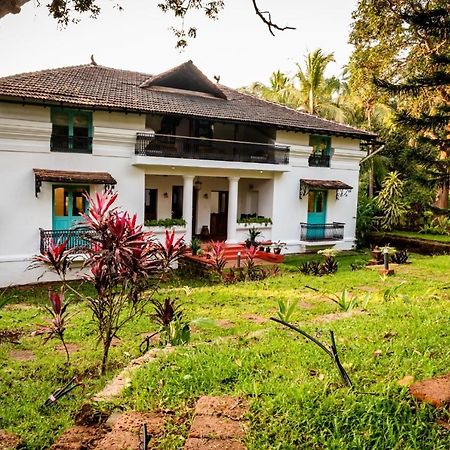 Island House Goa Hotel Goltim Exterior photo